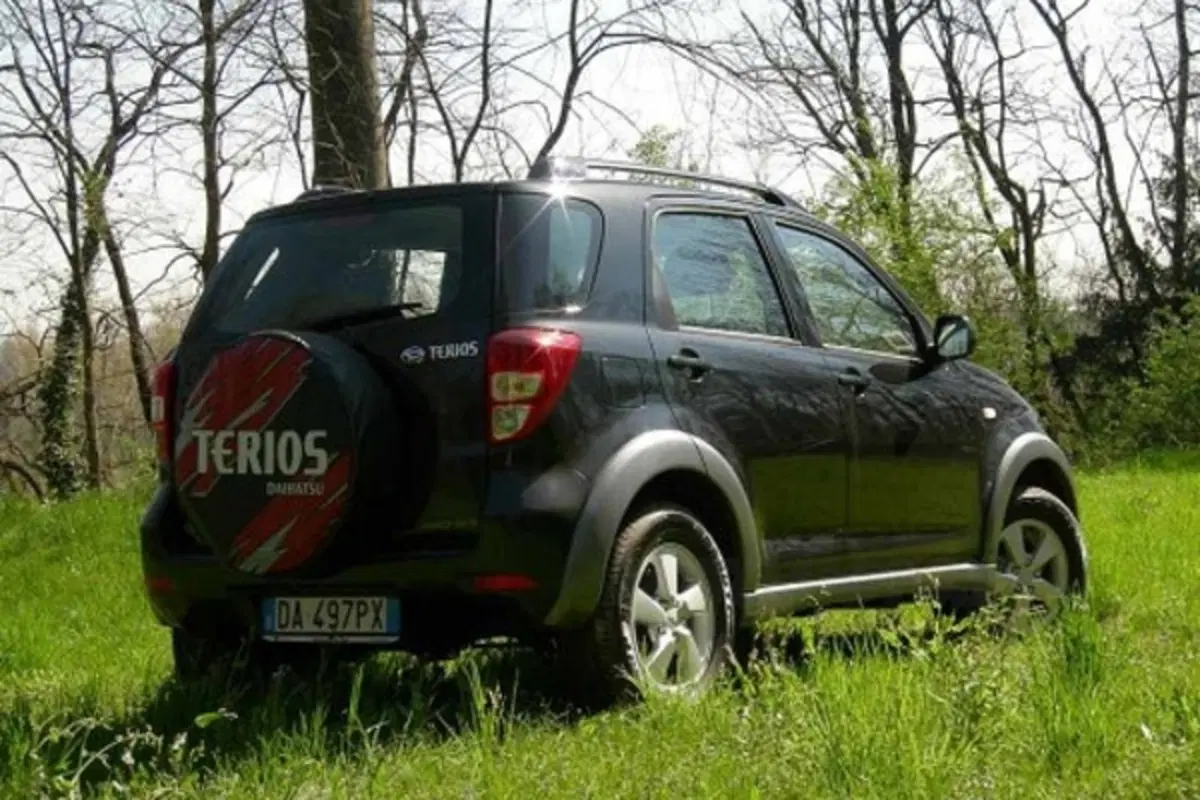 Daihatsu Terios 2WD (20)