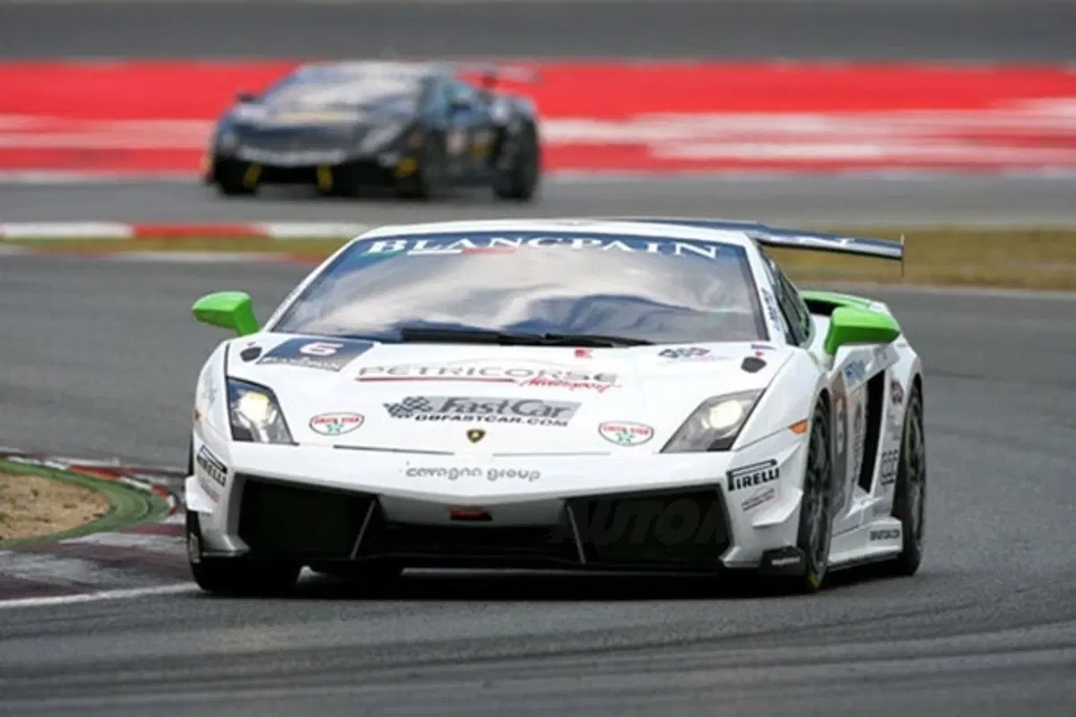 Lamborghini Blancpain Super Trofeo 2011 (8)