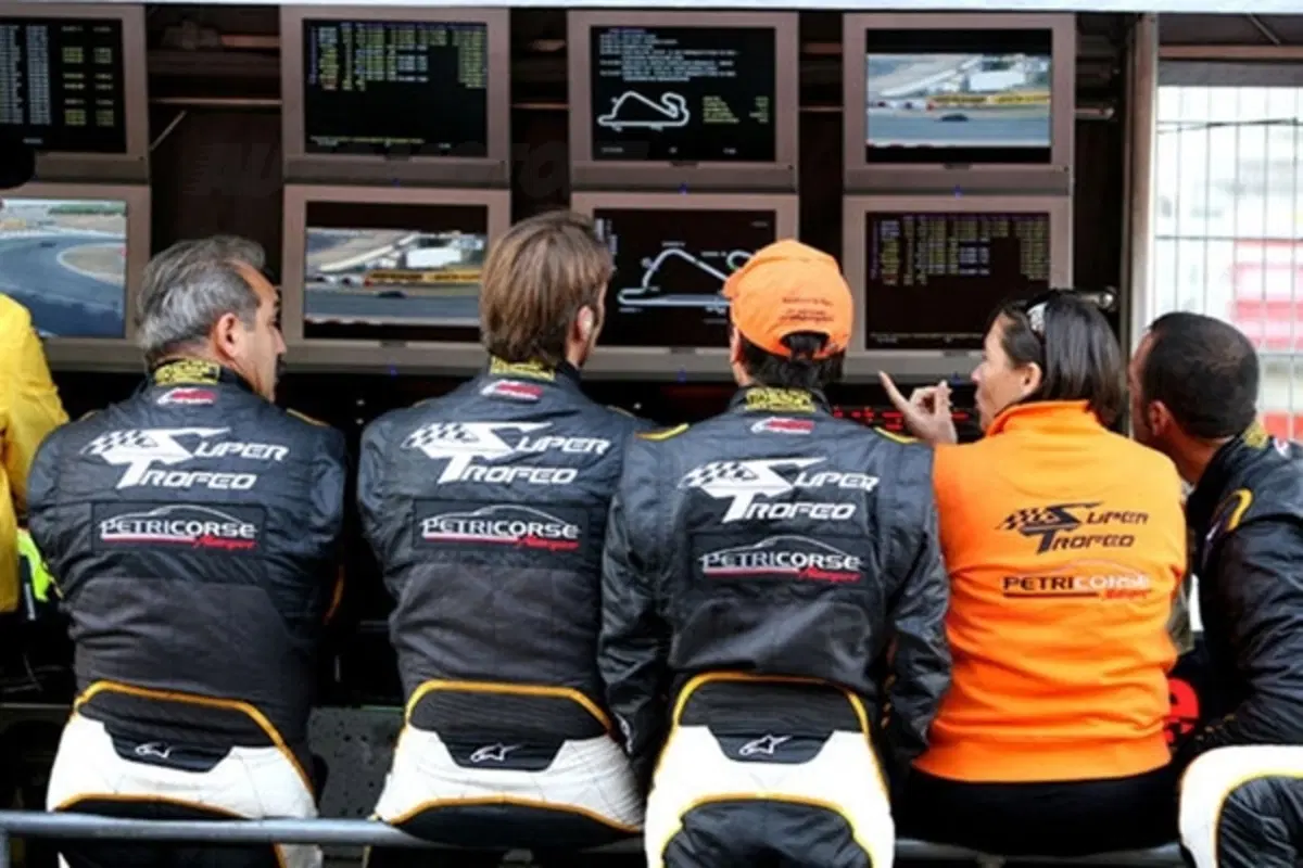 Lamborghini Blancpain Super Trofeo 2011 (19)