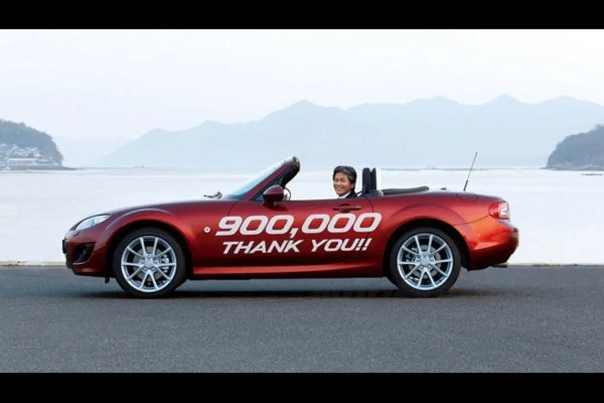 Mazda MX-5: tagliato il traguardo delle 900.000 (4)