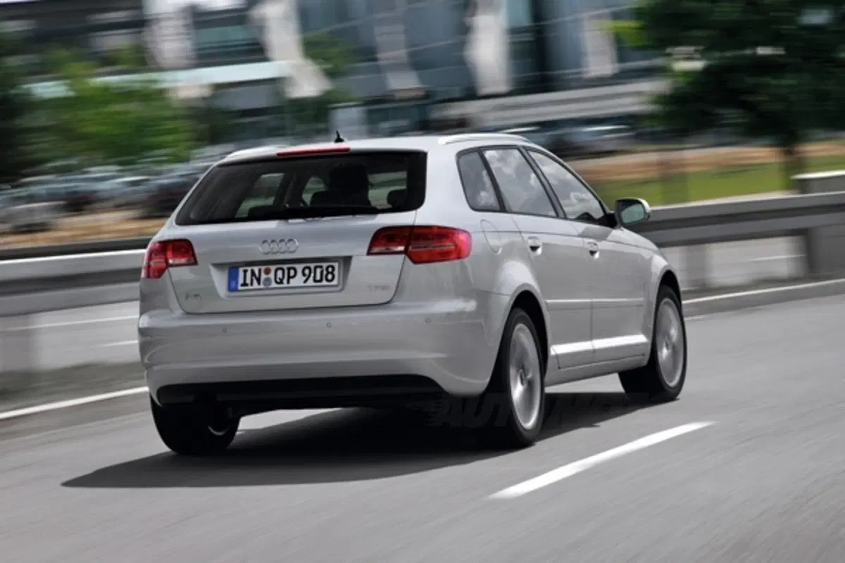 Audi A3 Young Edition (2)