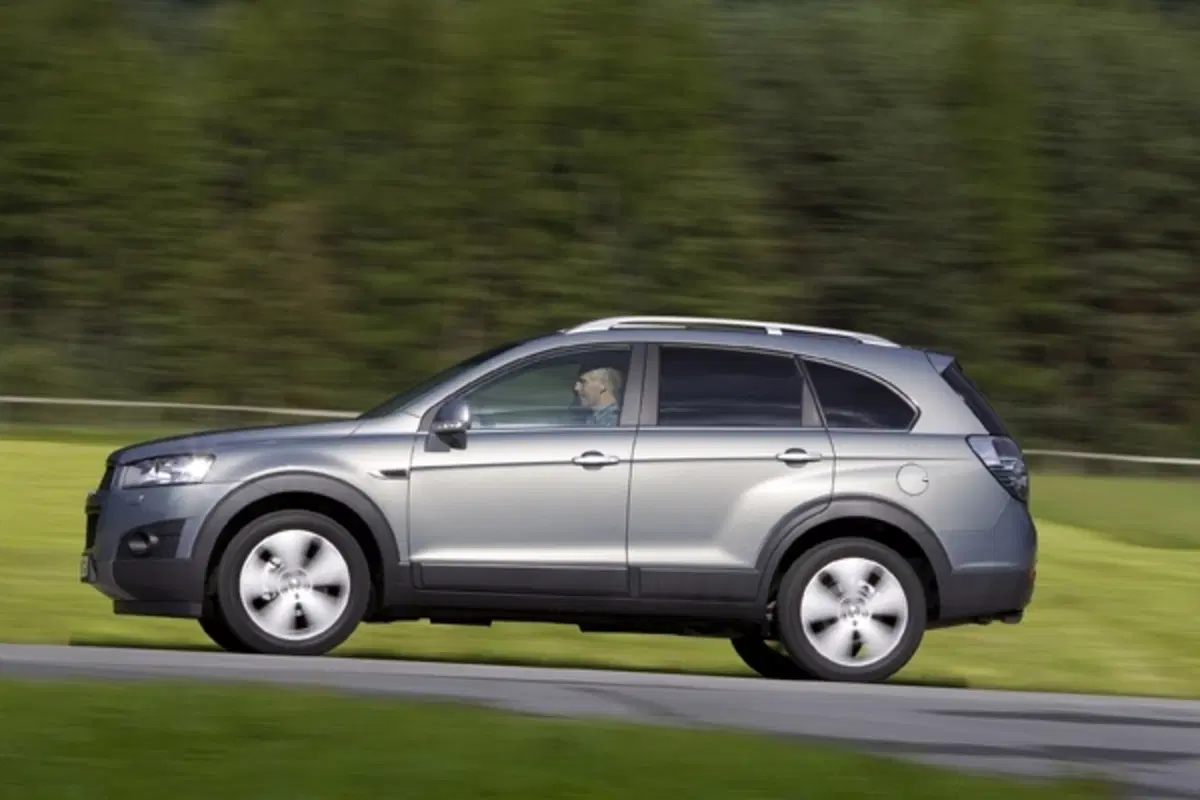 Chevrolet Captiva restyling 2011 (2)