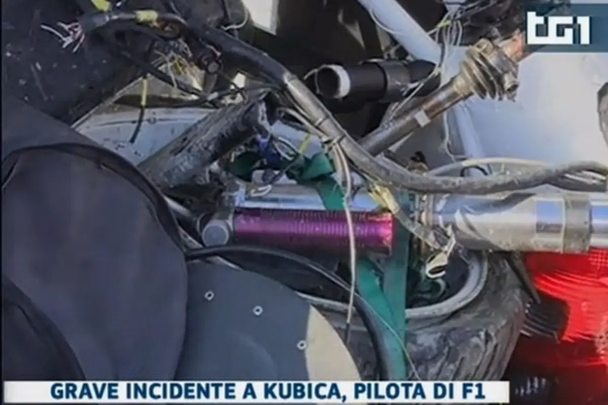 F1: brutto incidente per Robert Kubica (5)
