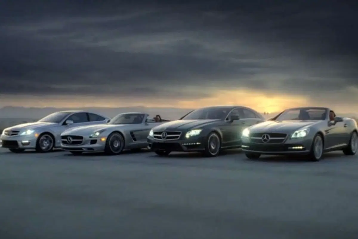 Mercedes SLS AMG Roadster - debutta al Super Bowl (6)