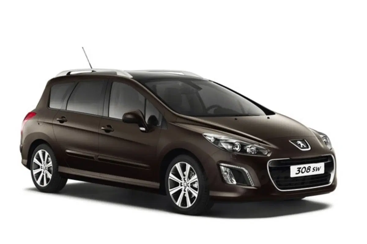 Peugeot 308 restyling 2011 (14)
