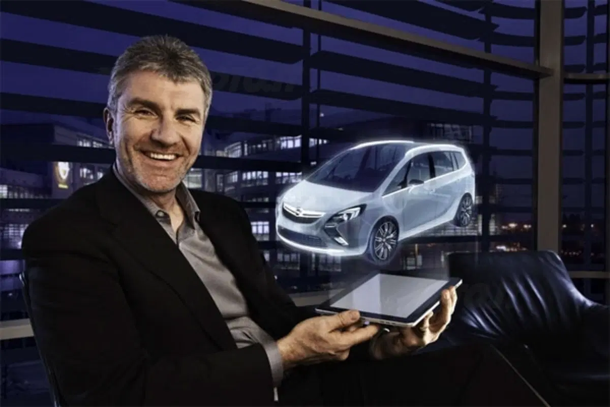 Opel Zafira Tourer Concept (2)