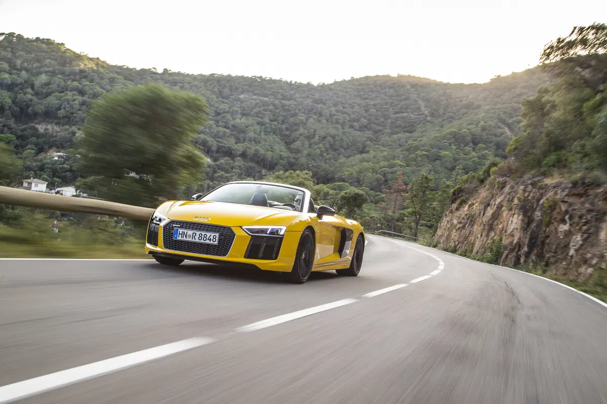 Audi R8 Spyder [Video primo test] (8)