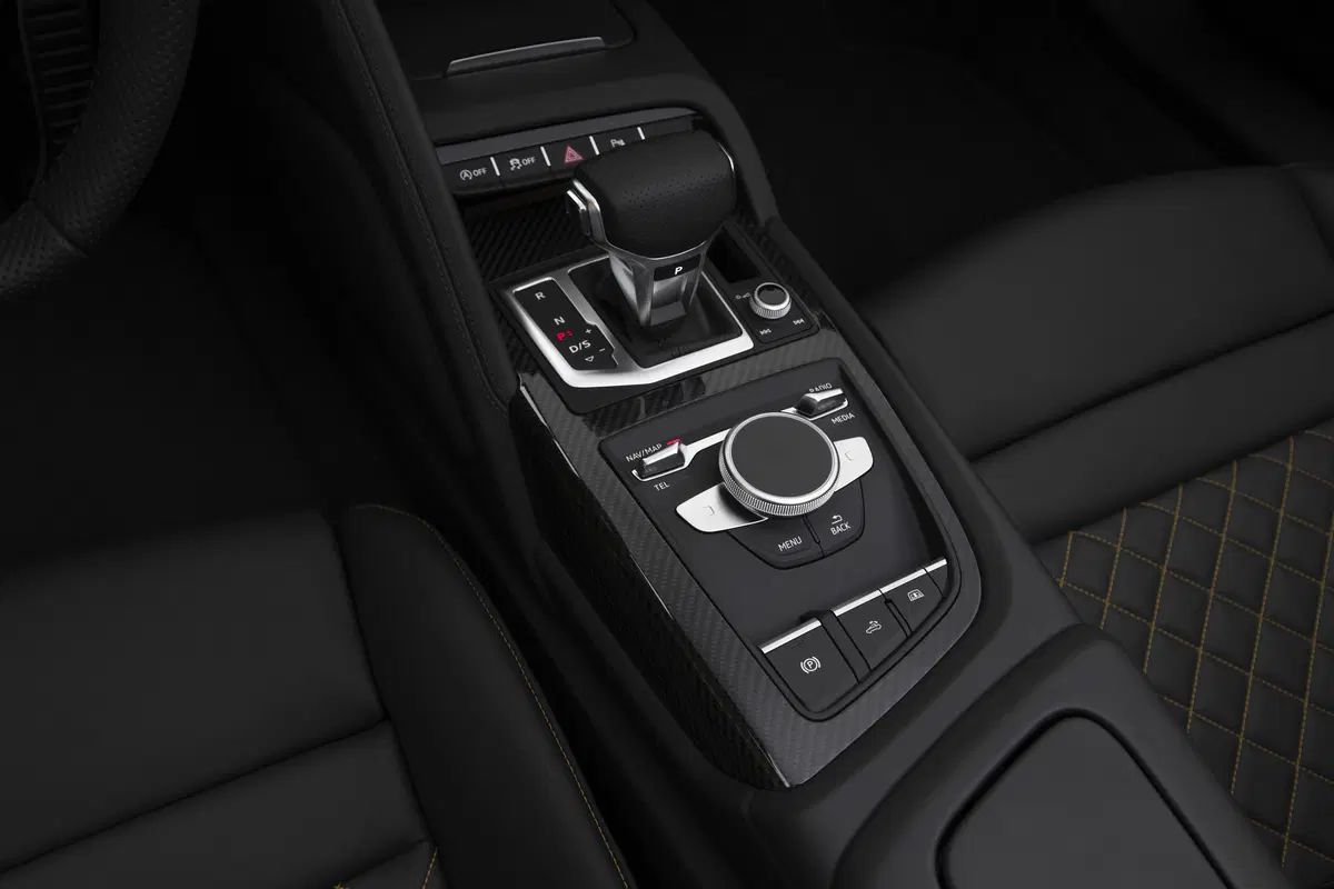 Audi R8 Spyder [Video primo test] (18)
