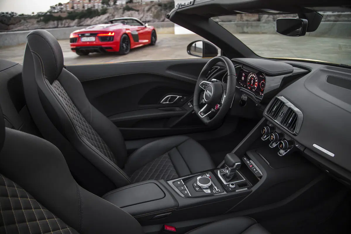 Audi R8 Spyder [Video primo test] (24)