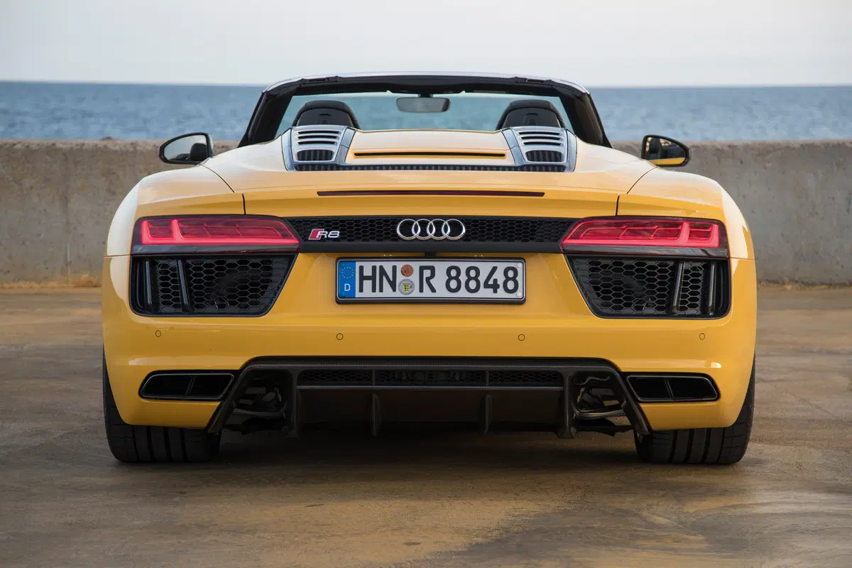 Audi R8 Spyder [Video primo test] (36)