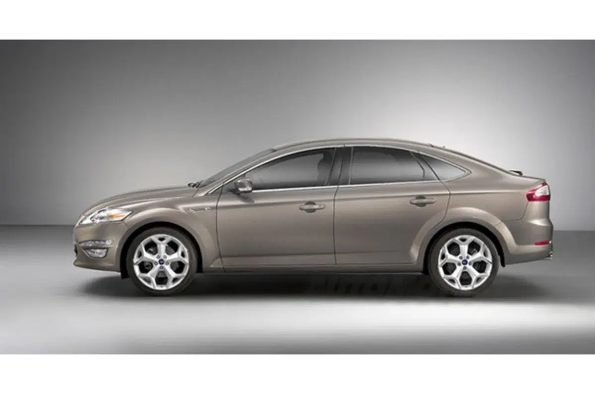 Ford Mondeo ECOnetic (10)