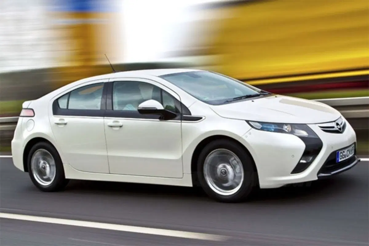 Opel Ampera - la versione di serie