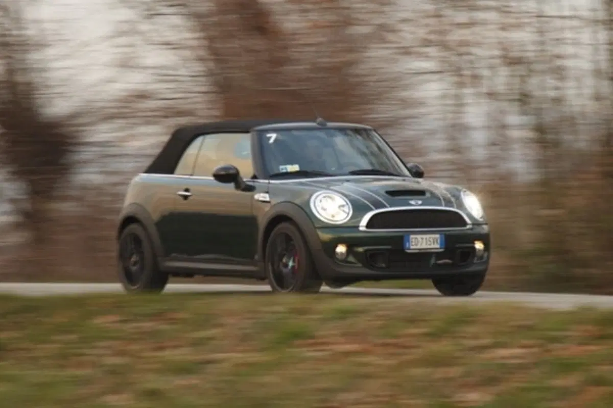 Mini John Cooper Works Cabrio (2)