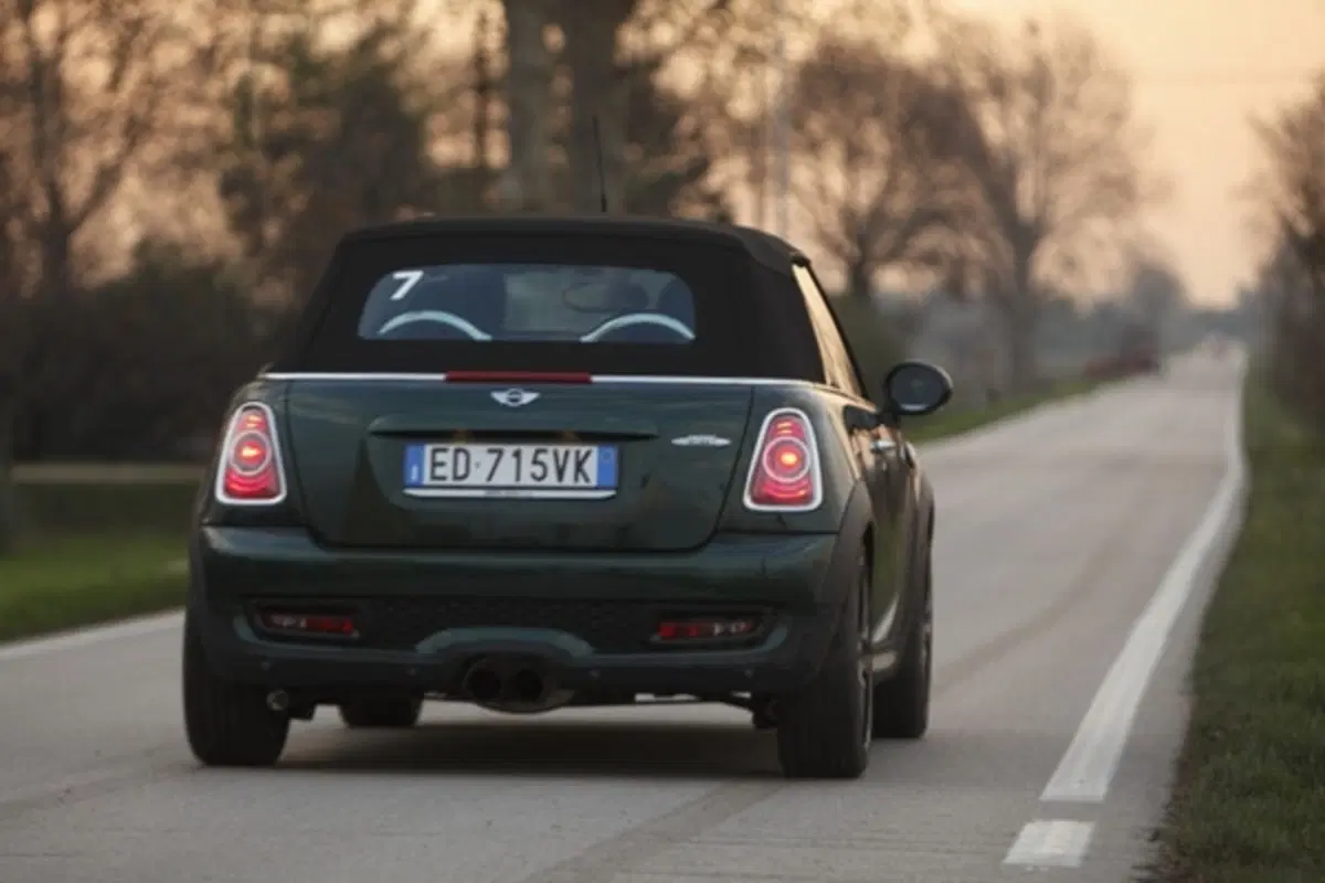 Mini John Cooper Works Cabrio (3)