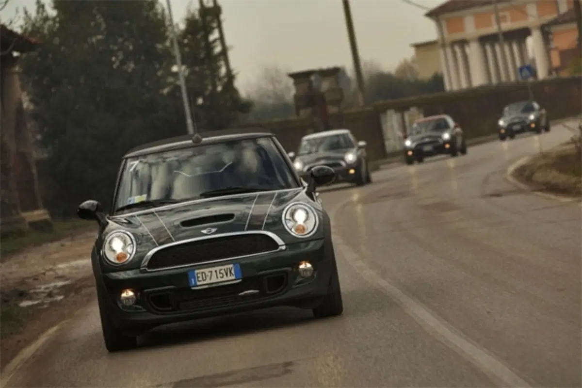 Mini John Cooper Works Cabrio (8)