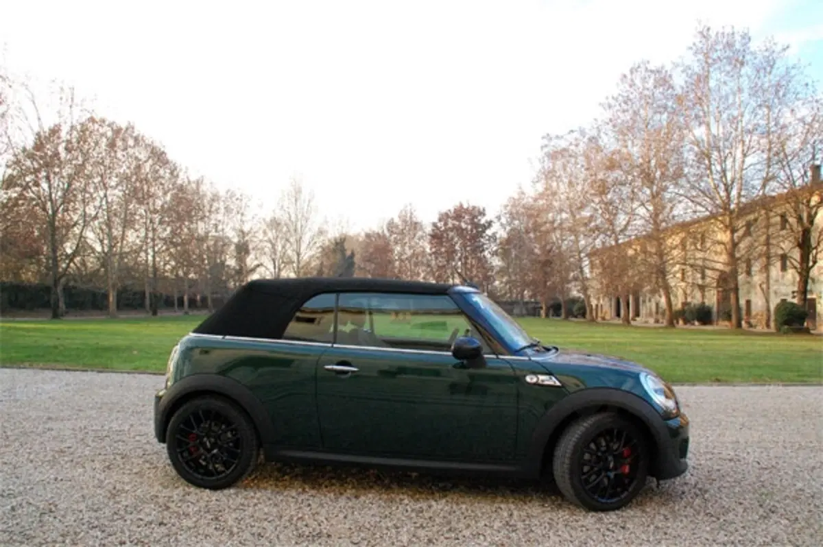 Mini John Cooper Works Cabrio (11)