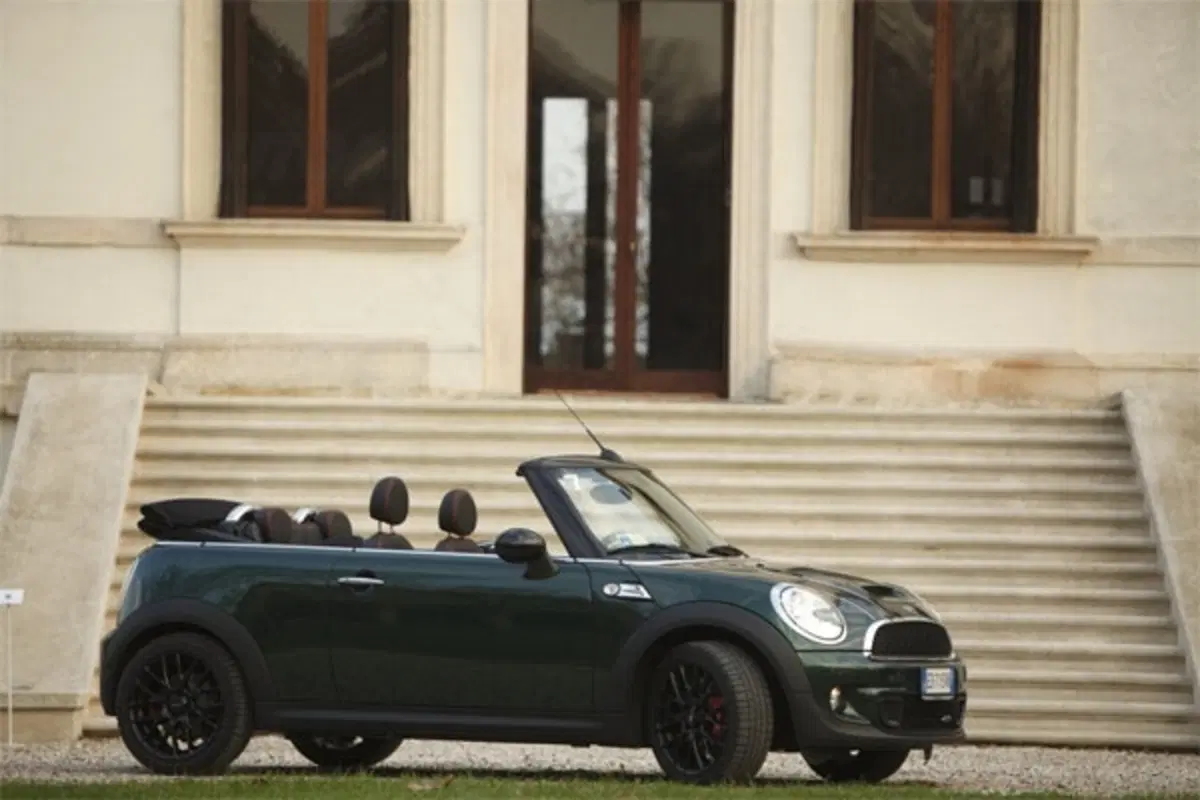 Mini John Cooper Works Cabrio (12)