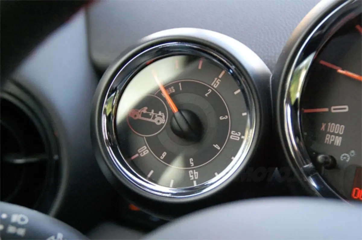 Mini John Cooper Works Cabrio (15)