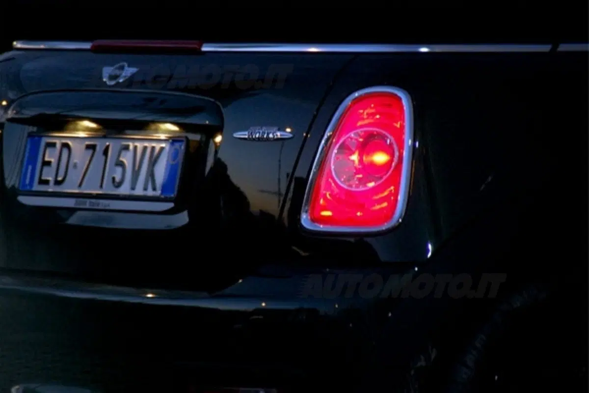 Mini John Cooper Works Cabrio (18)