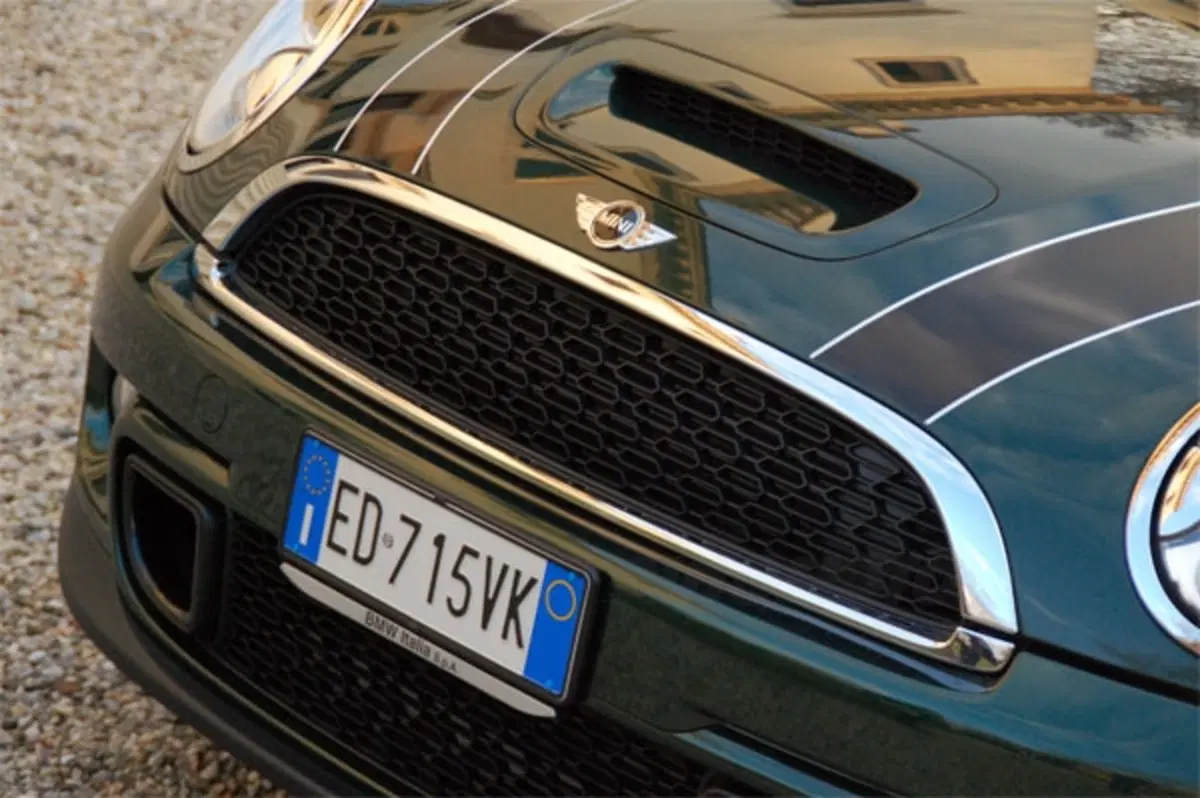 Mini John Cooper Works Cabrio (25)