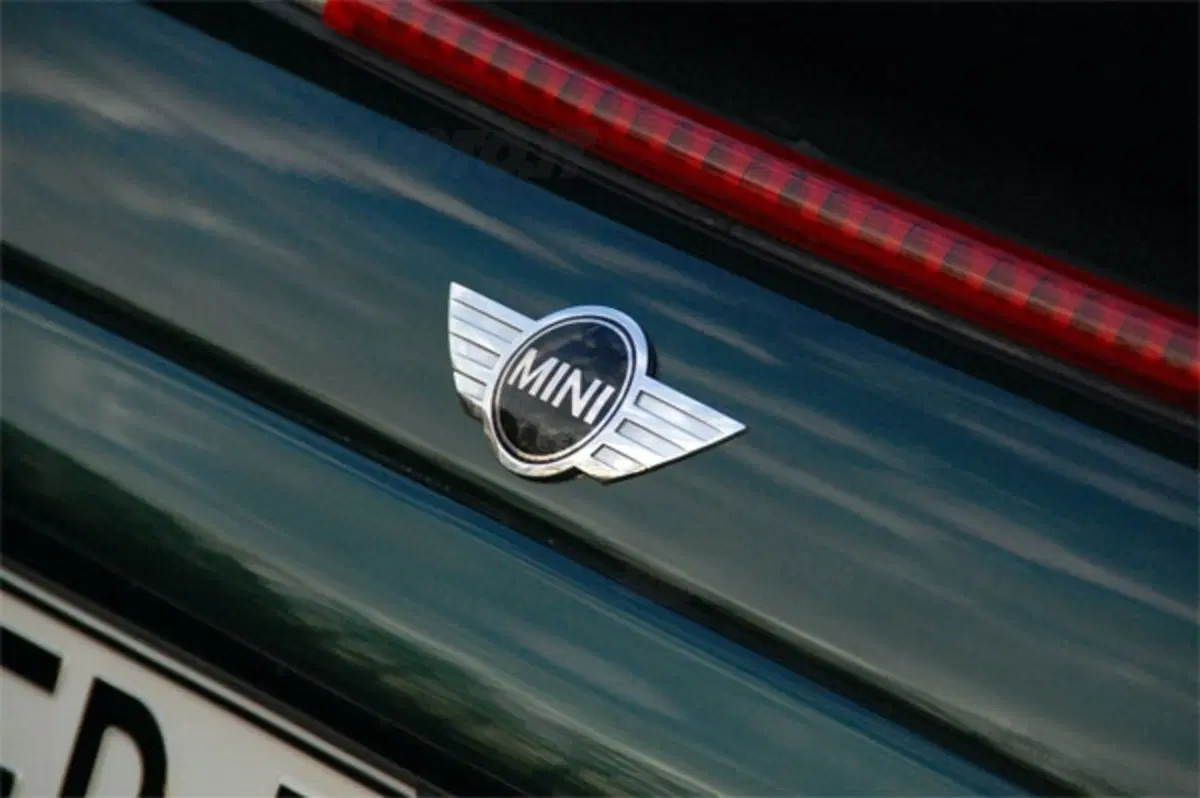 Mini John Cooper Works Cabrio (32)
