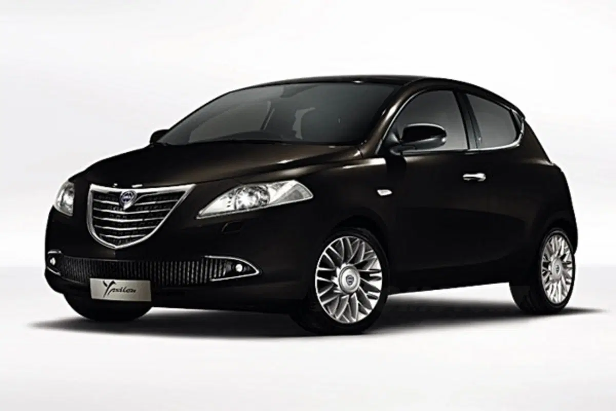 Nuova Lancia Ypsilon (2)