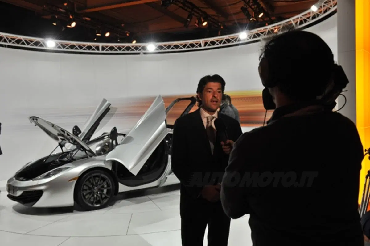 McLaren MP4-12C: le prestazioni ufficiali (15)