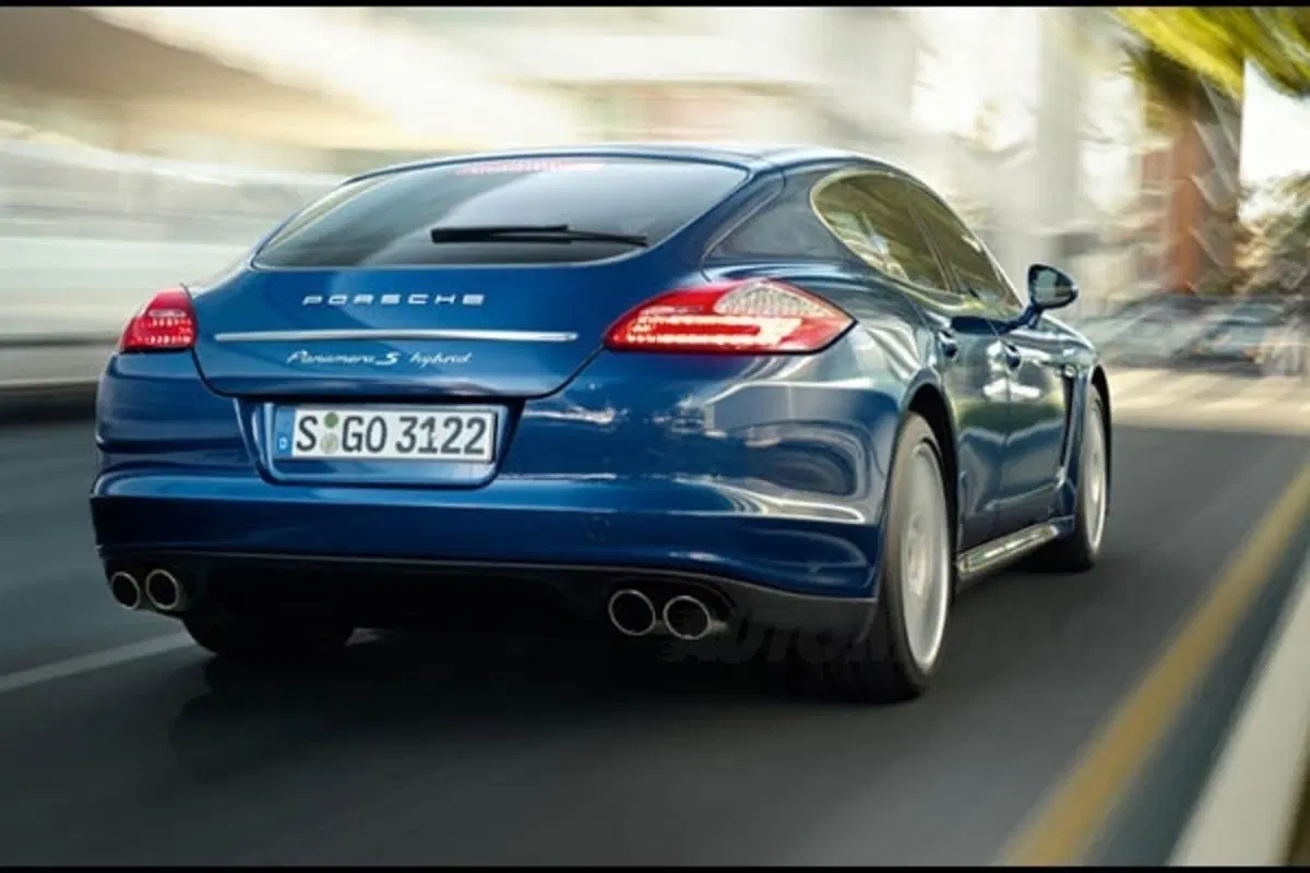Porsche Panamera S Hybrid (3)