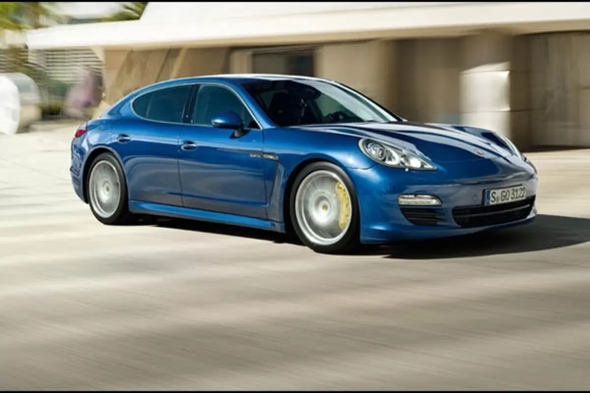 Porsche Panamera S Hybrid (4)