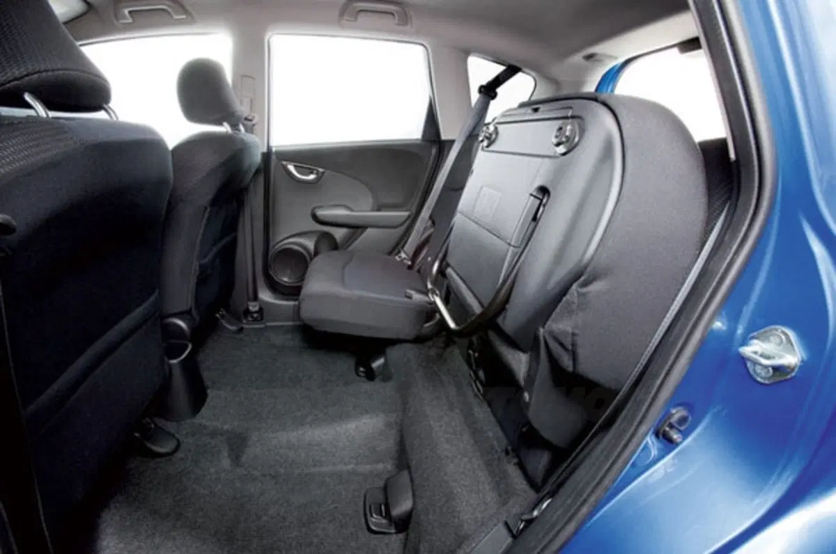 Honda Jazz m.y. 2011 (30)