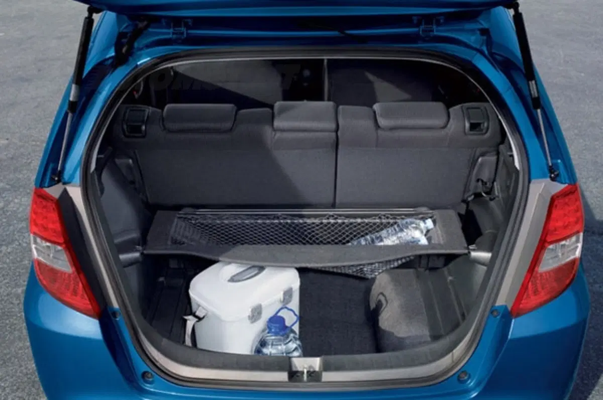 Honda Jazz m.y. 2011 (32)