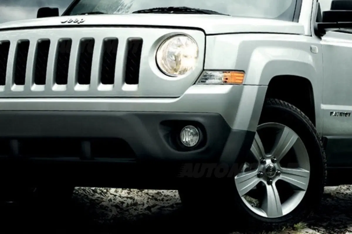 Jeep Patriot restyling 2011 (2)