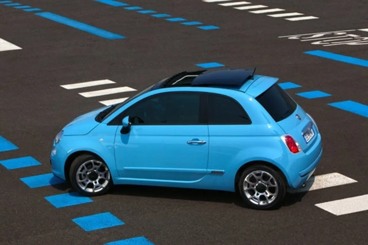 Fiat 500 e 500C TwinAir 2011 (2)
