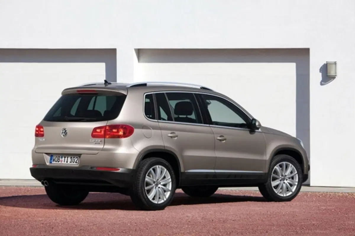Volkswagen Tiguan 2011 (9)
