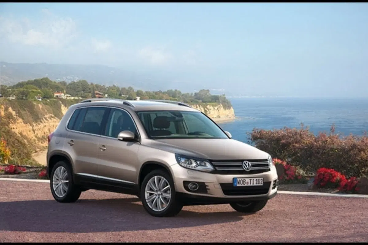 Volkswagen Tiguan 2011 (10)