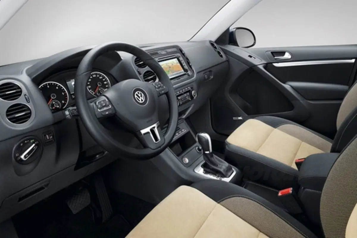 Volkswagen Tiguan 2011 (19)