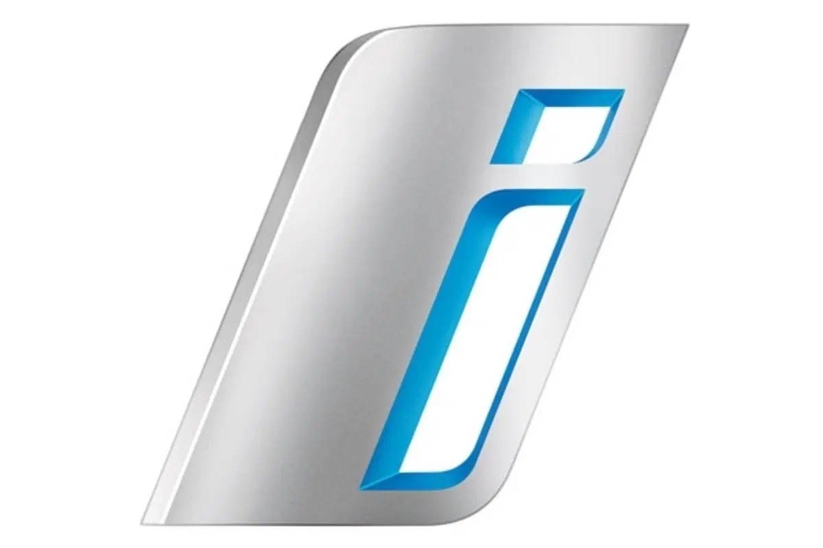 BMW i - Born Electric (2)