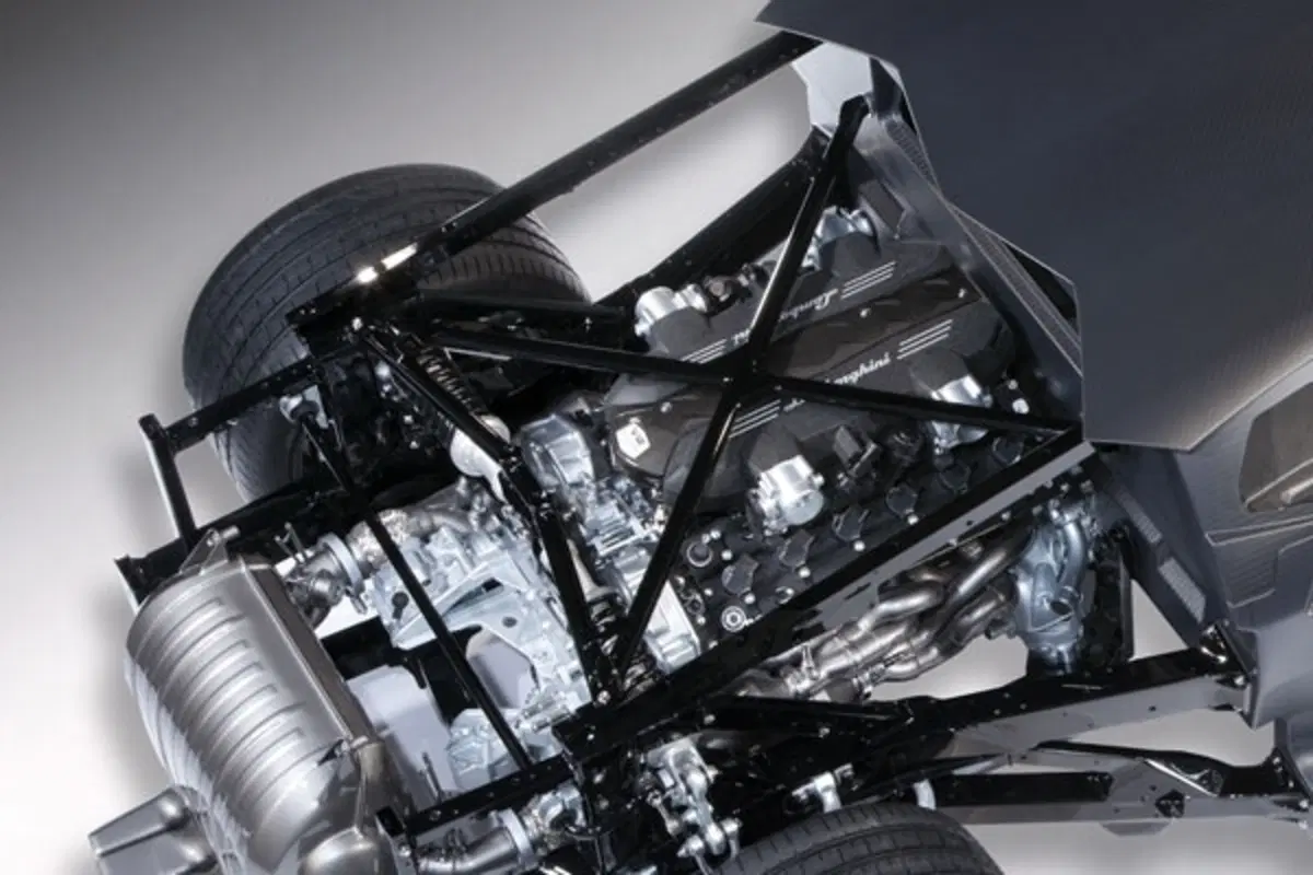 Lamborghini Aventador - come è fatta (3)
