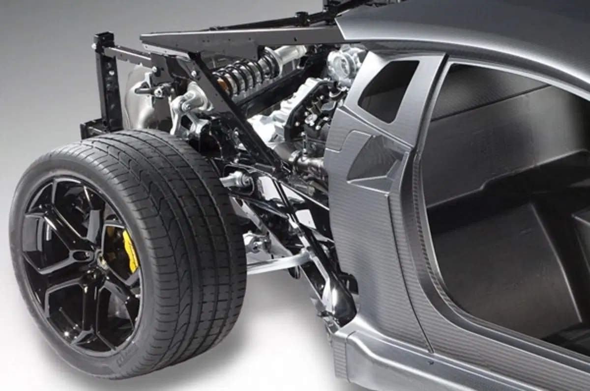 Lamborghini Aventador - come è fatta (8)