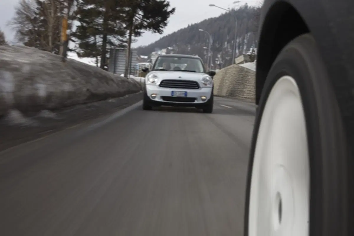 Su ghiaccio e neve con la Mini Countryman All4 (6)