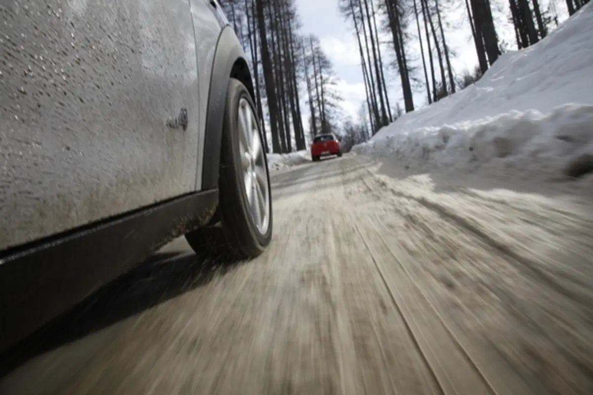 Su ghiaccio e neve con la Mini Countryman All4 (72)