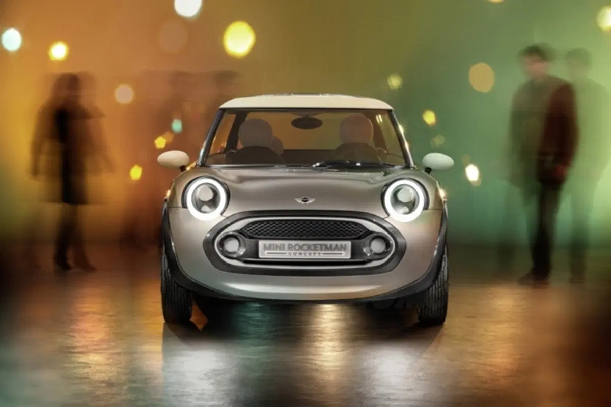 Mini Rocketman Concept (3)