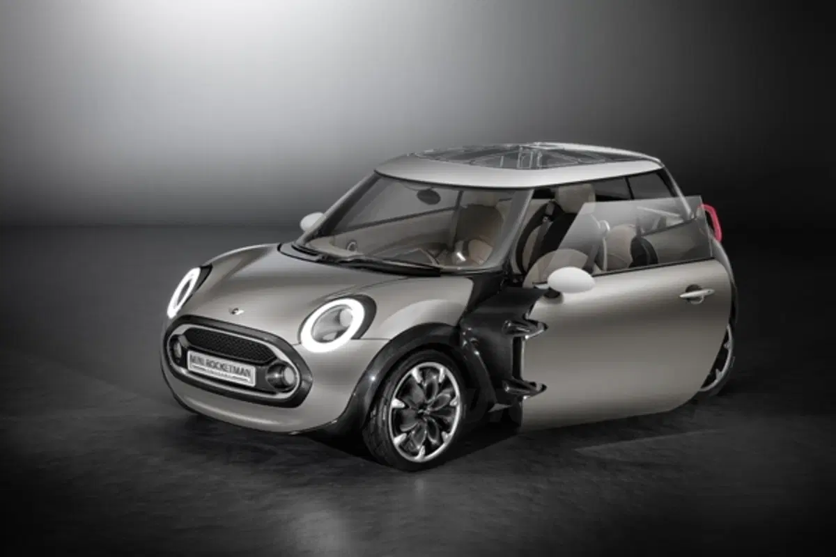 Mini Rocketman Concept (5)