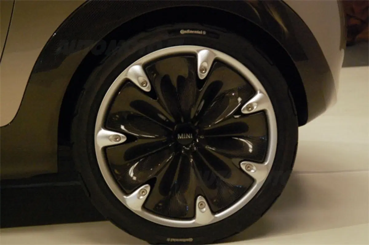 Mini Rocketman Concept - debutto a Milano (30)