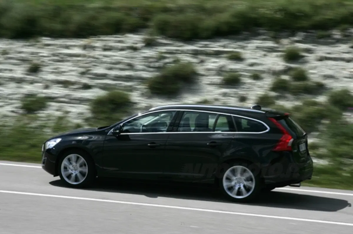 Volvo S60 e V60 DRIVe (9)