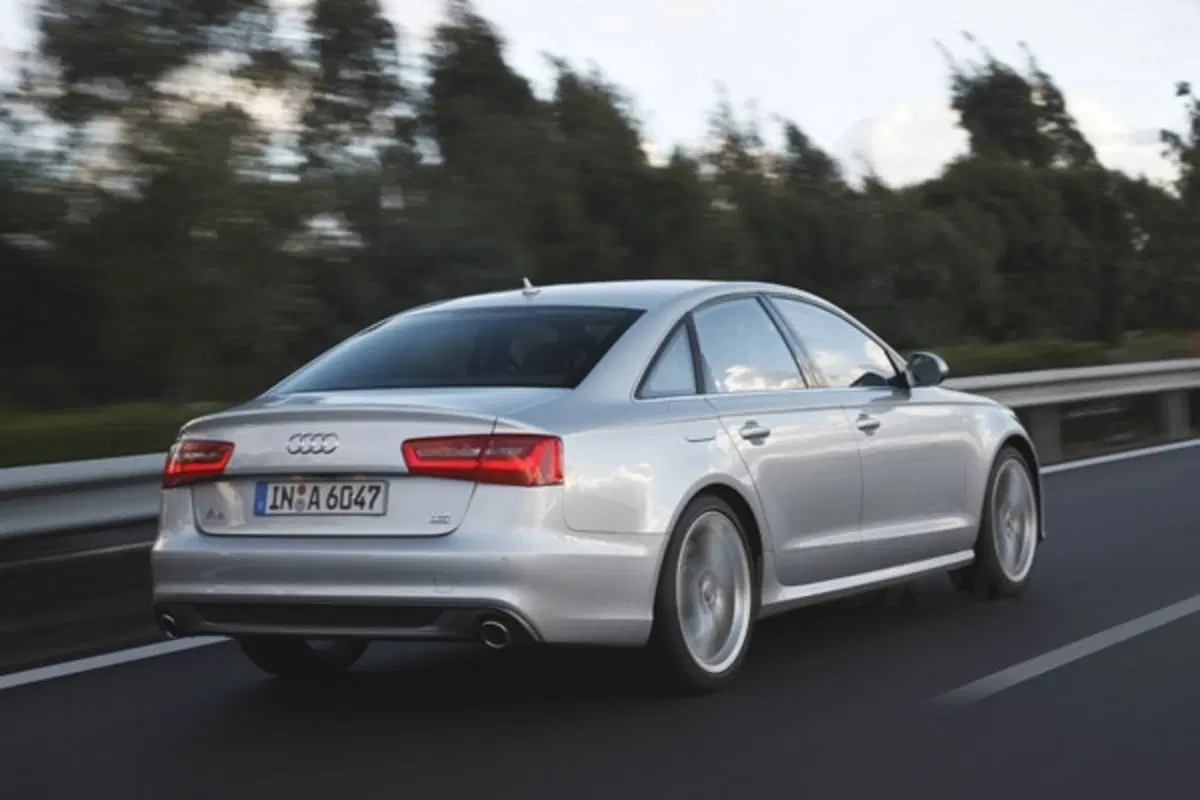 Audi A6: ecco le 2.0 e 3.0 TDI da 177 e 204 CV (4)