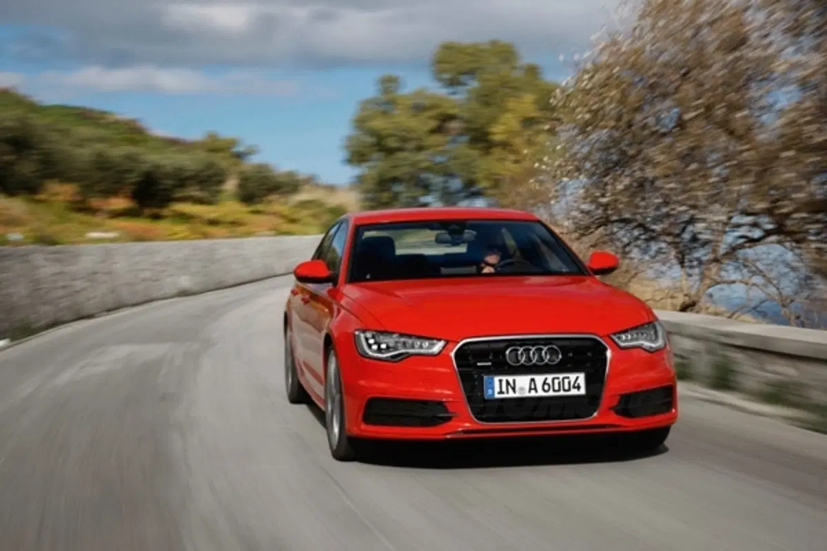 Audi A6: ecco le 2.0 e 3.0 TDI da 177 e 204 CV (6)