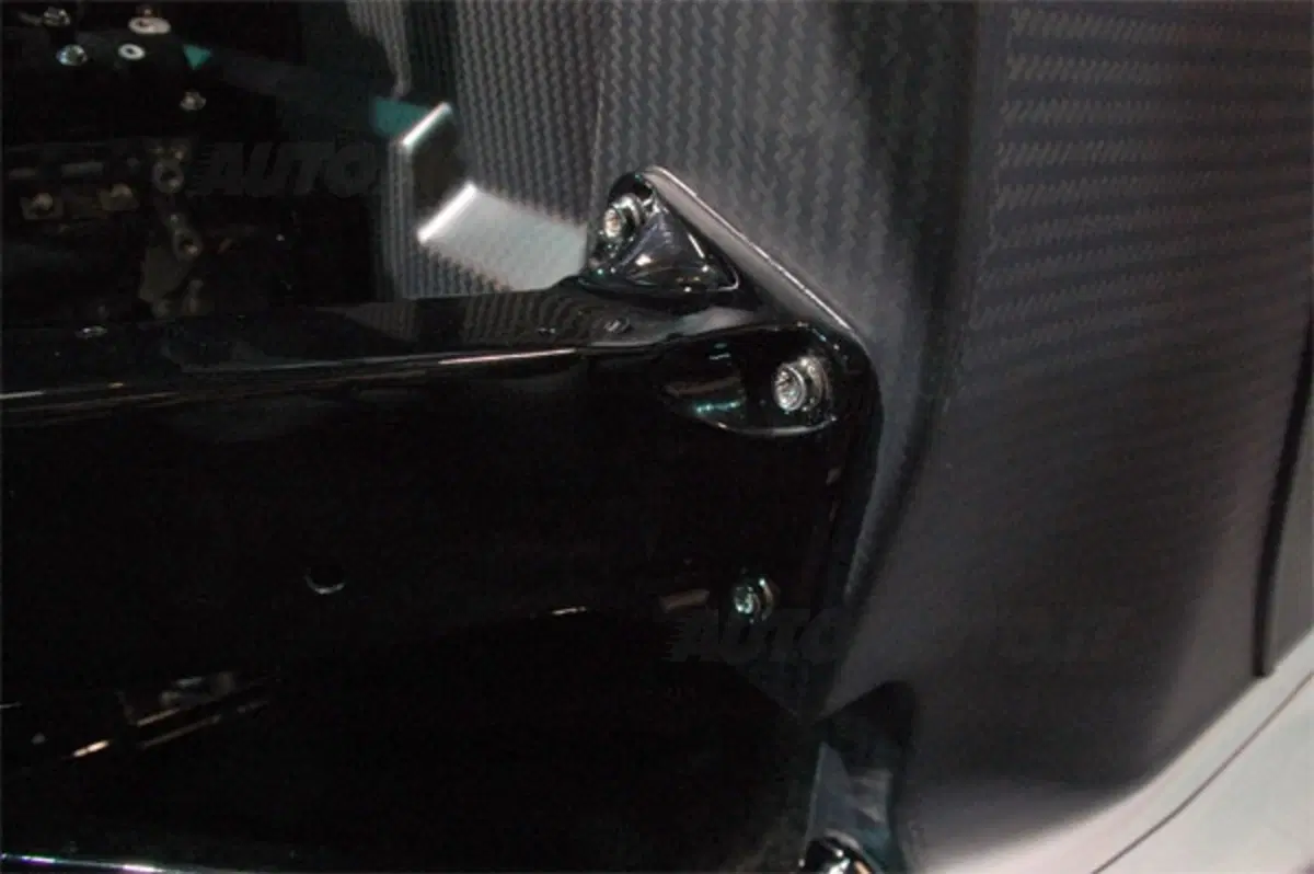 Lamborghini Aventador ai raggi X (21)