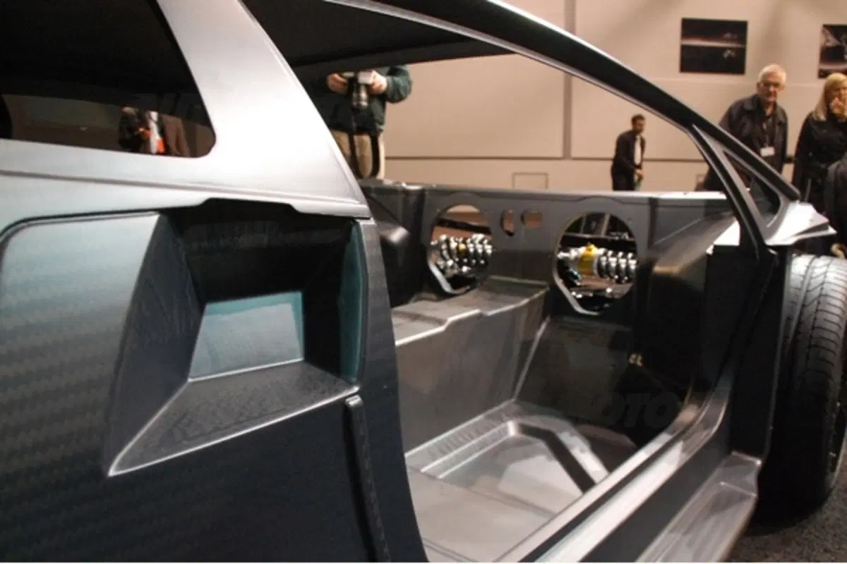 Lamborghini Aventador ai raggi X (25)