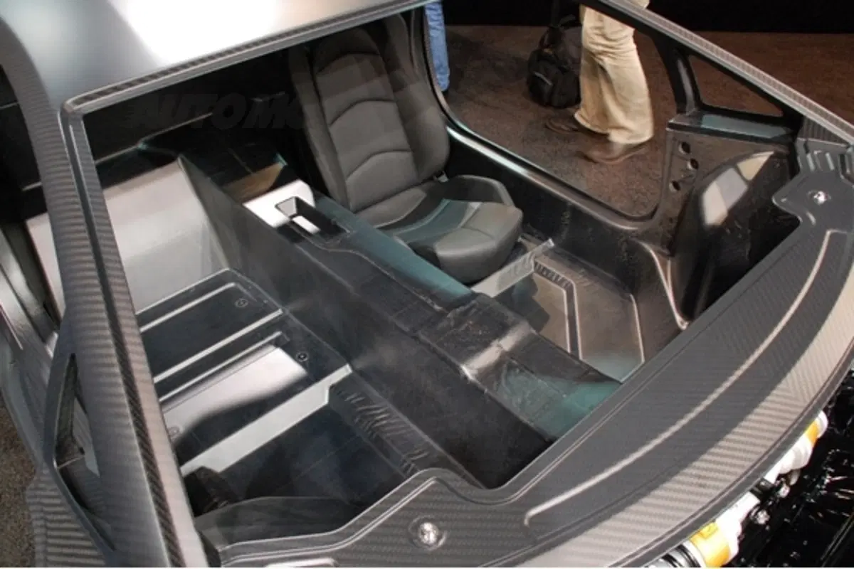 Lamborghini Aventador ai raggi X (32)